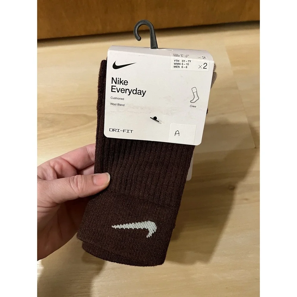 Nike Everyday Wool‎ Cushioned 2 Pack Crew Socks Brown Mens Size M 6-8 DQ6394-907